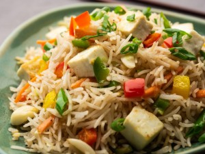 Paneer fried rice recipe in cast iron kadai